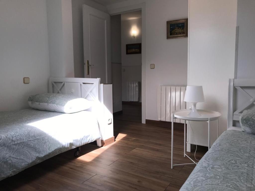 Apartamento En Centro Historico De San Lorenzo De El Escorial Exterior foto